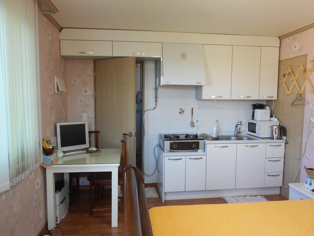 Elvis Bnb Incheon Bilik gambar