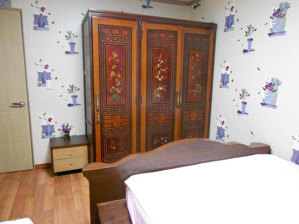 Elvis Bnb Incheon Bilik gambar