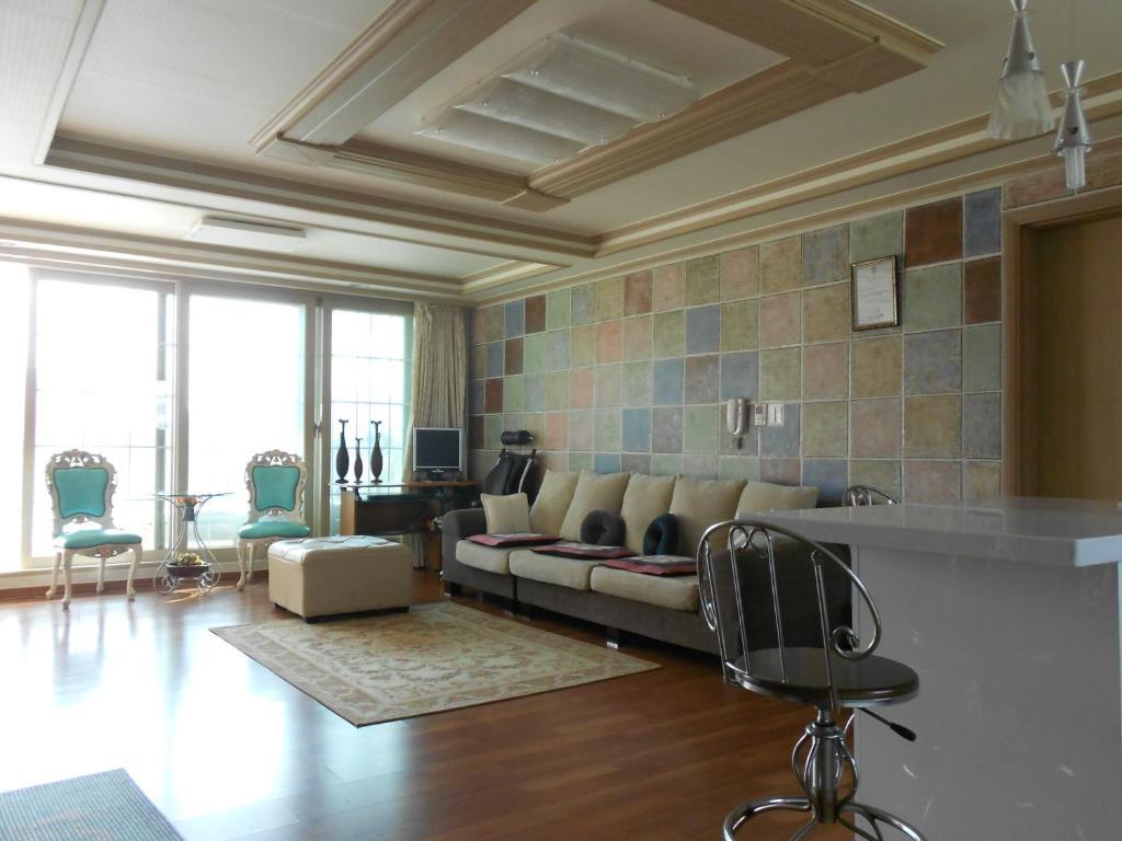 Elvis Bnb Incheon Bilik gambar