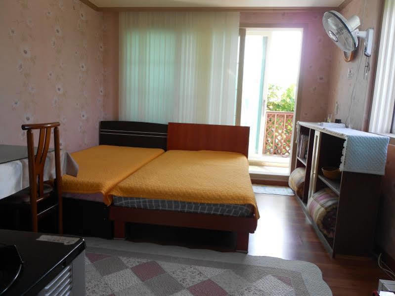 Elvis Bnb Incheon Luaran gambar