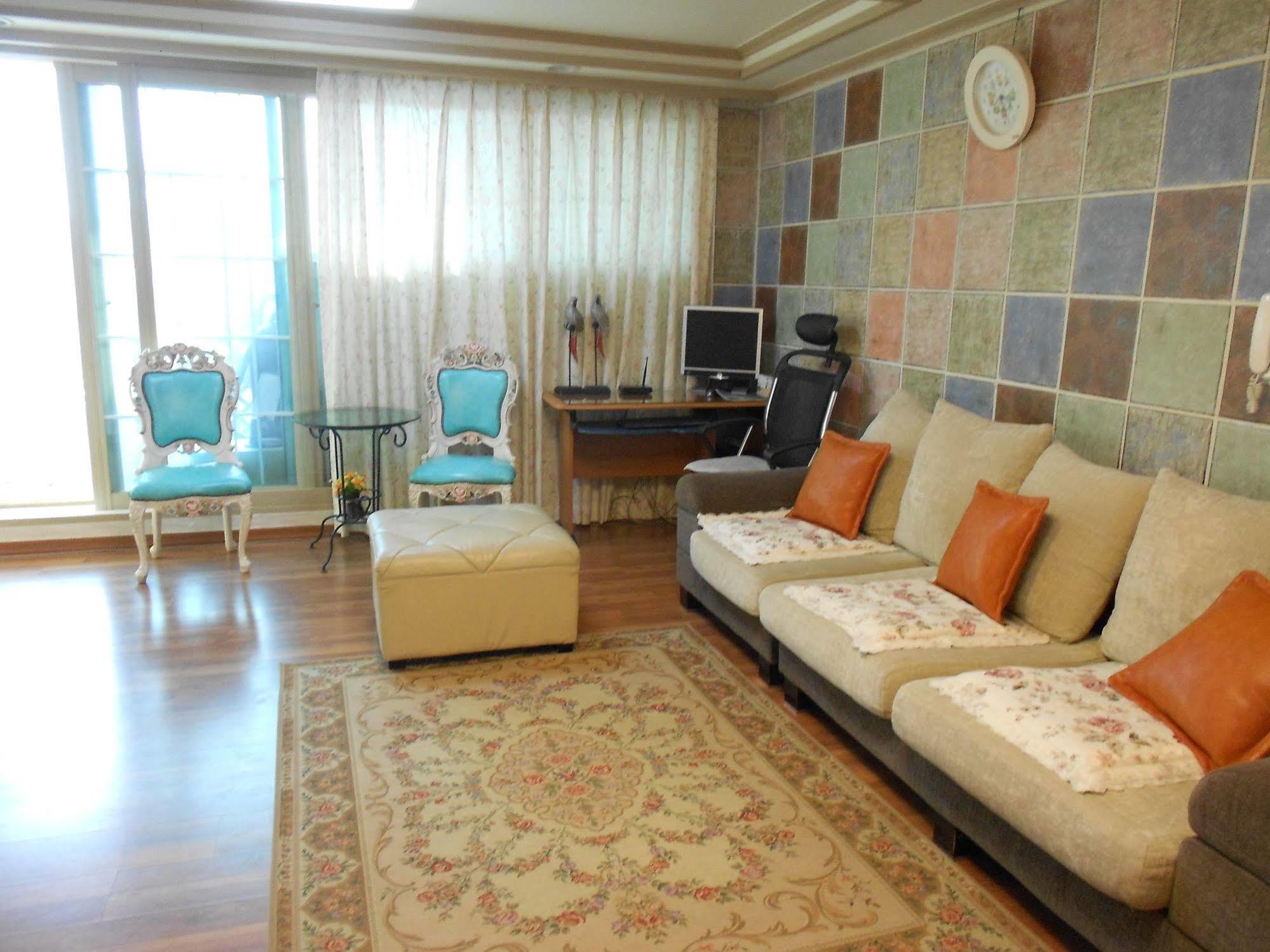 Elvis Bnb Incheon Luaran gambar